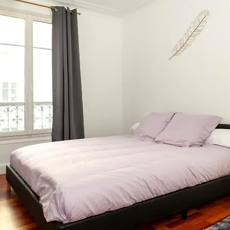 - 4 Couchages A Proximite D'opera Et Des Metros Paris